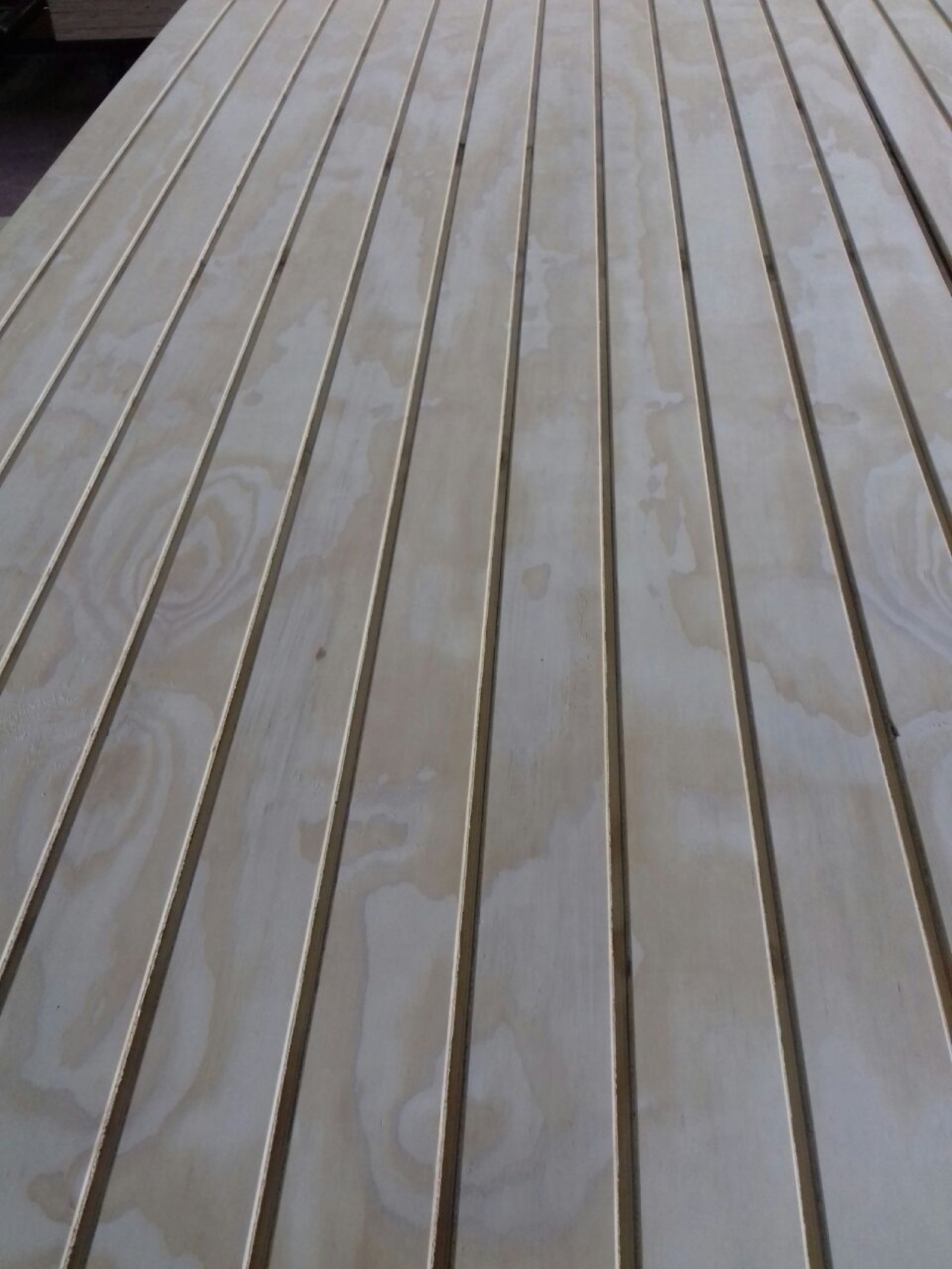 T1-11 Brazilian pine plywood