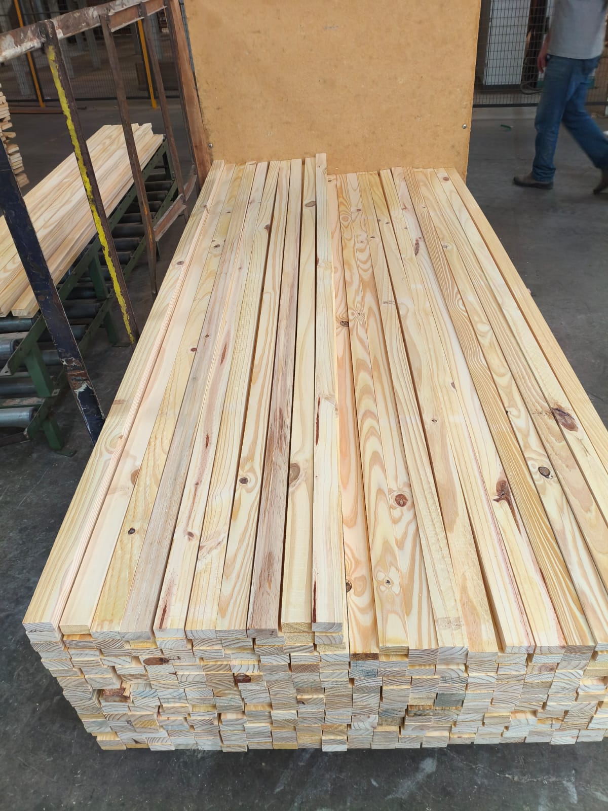 Brazilian sawn pine timber