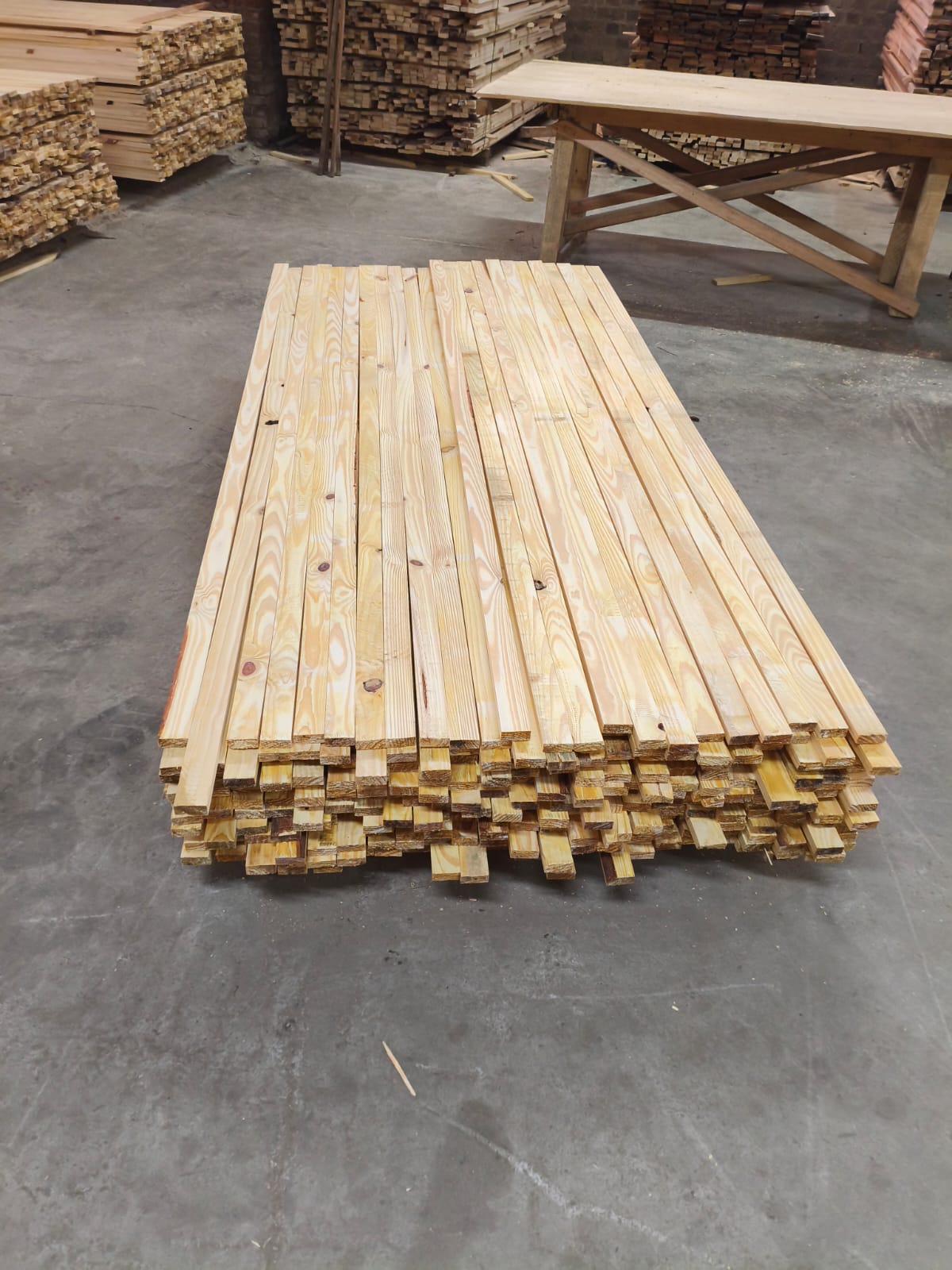 Brazilian sawn pine timber