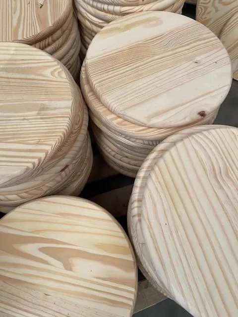 Edge-glued solid wood panels from Brazil for furniture manufacturers