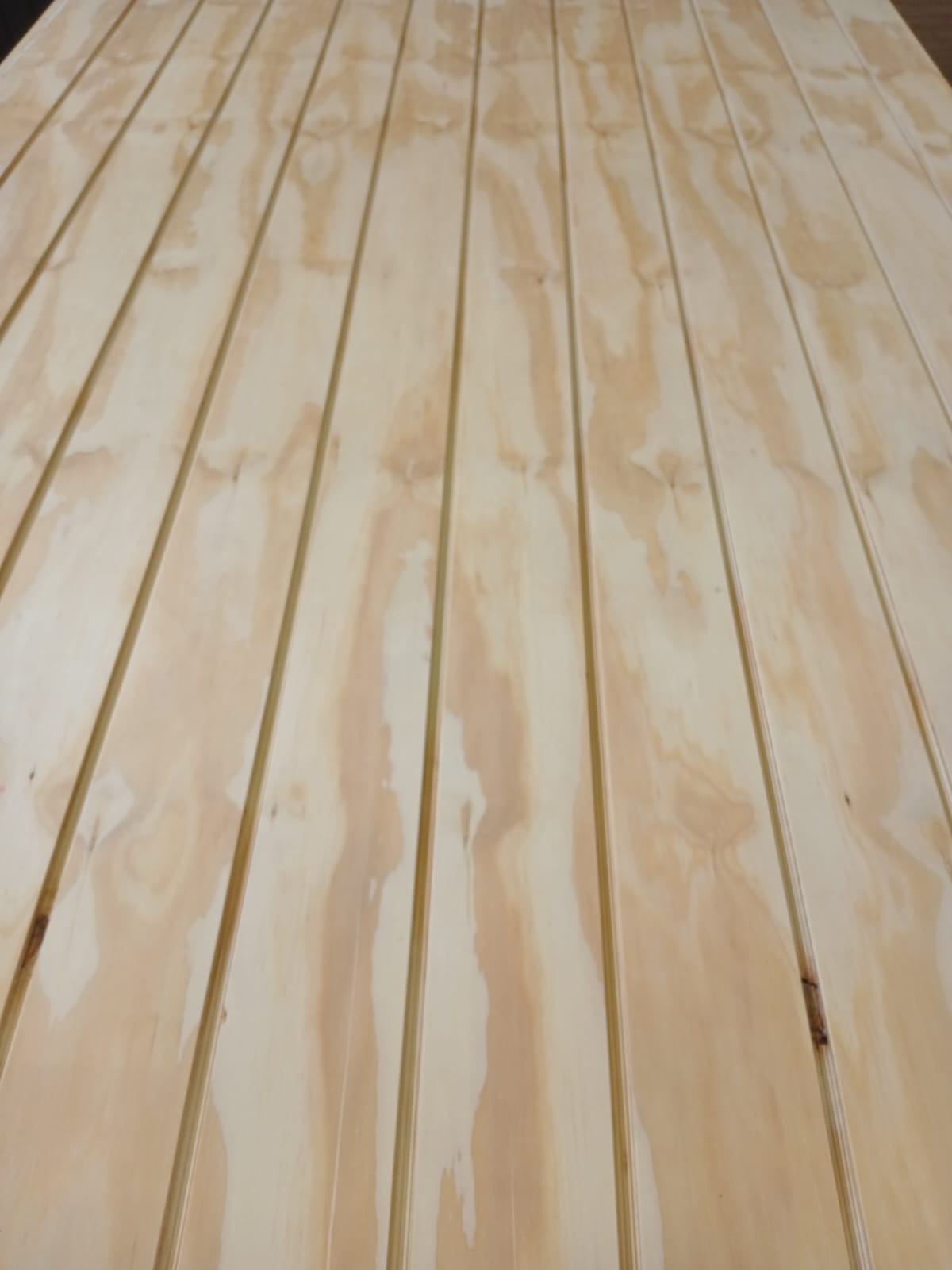 Brazilian pine T1-11 plywood for exterior cladding — Export Brazil Pine